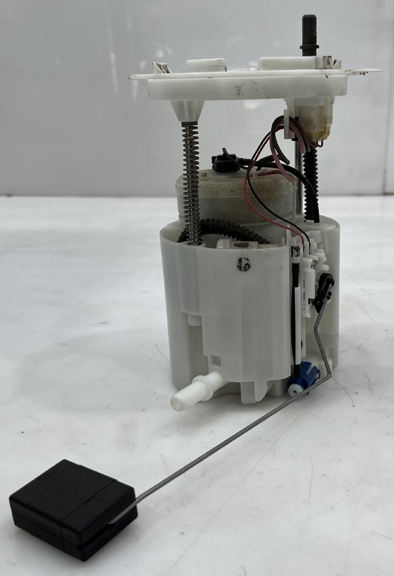 2013 Lincoln MKZ Fuel Pump