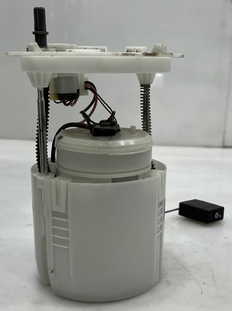 2013 Lincoln MKZ Fuel Pump