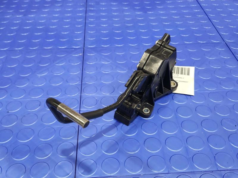 2008 Lexus LS 460 Pedal Assembly