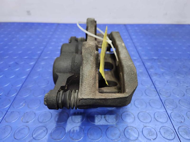 2013 Ford Taurus Caliper