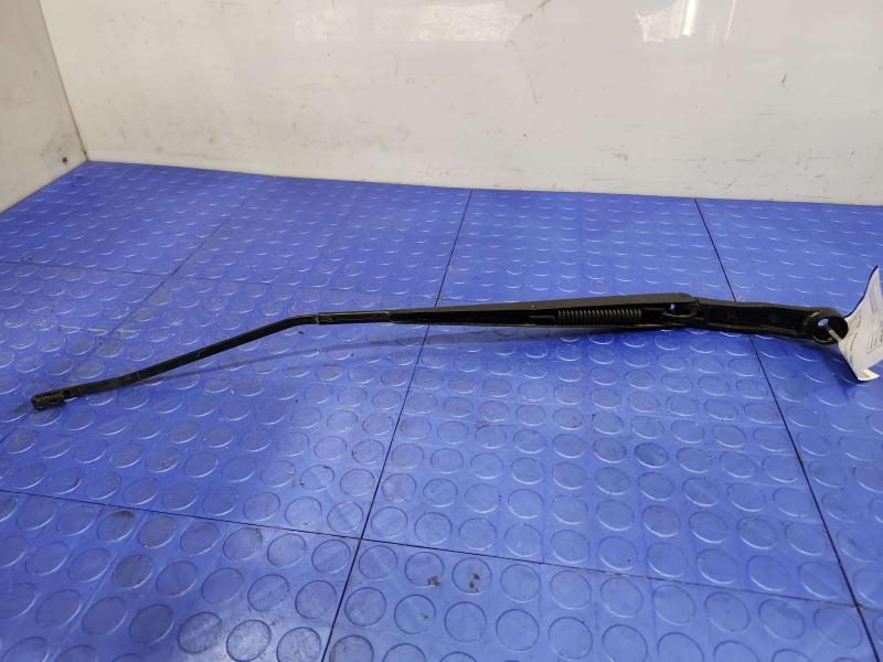 2008 Honda Fit Wiper Arm