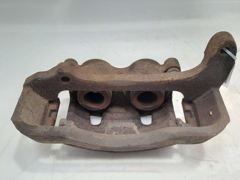 2002 Dodge B3500 Caliper