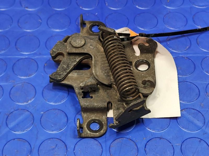 2010-2015 Toyota Prius 1.8L Hood Latch Lock Assembly Genuine OEM 53510-47092