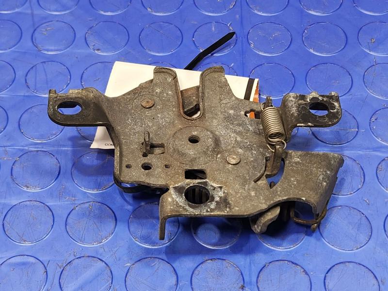 2010-2015 Toyota Prius 1.8L Hood Latch Lock Assembly Genuine OEM 53510-47092