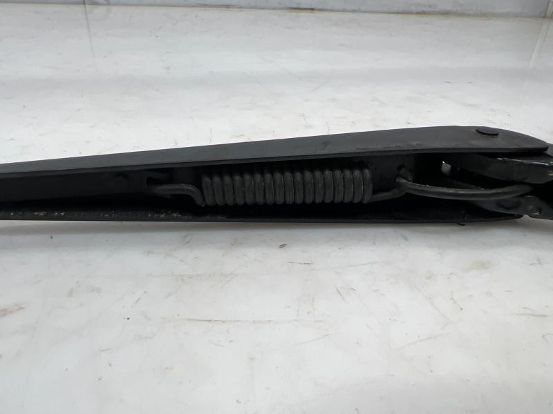 2003 Saab 9-3 Wiper Arm