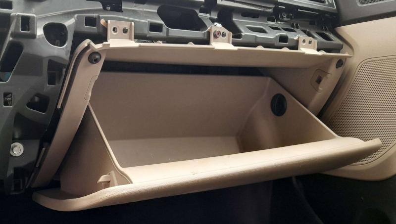 2017 - 2020 Hyundai Elantra Sedan Glove Box Compartment - Tan OEM 84510F2500XUG