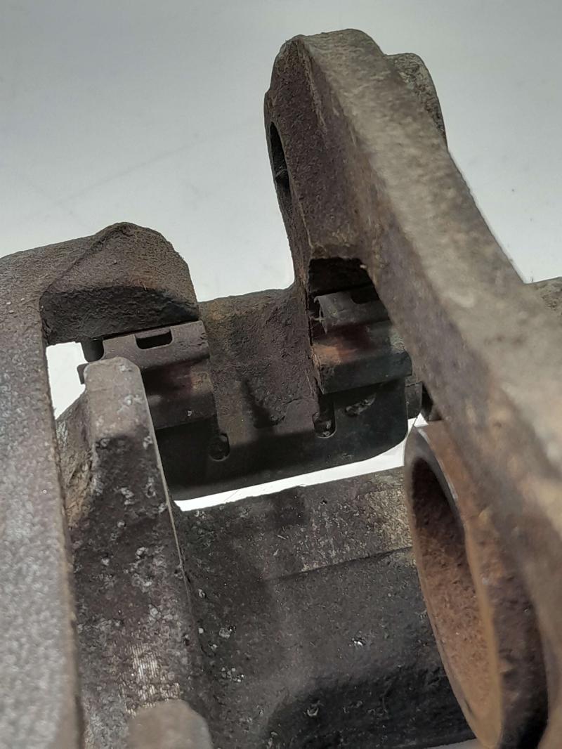2014 Kia Sedona Caliper