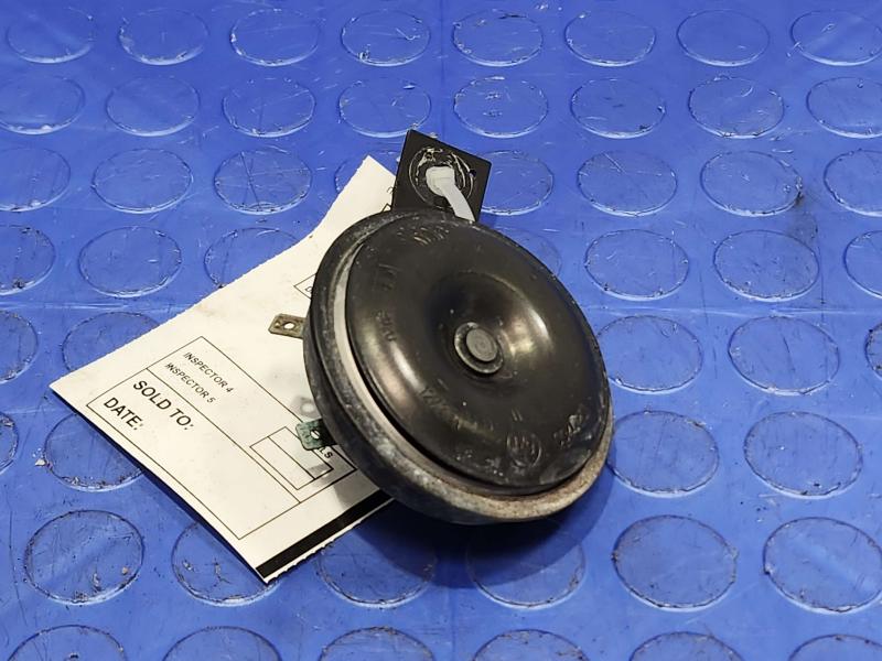 2016 Nissan Rogue Horn