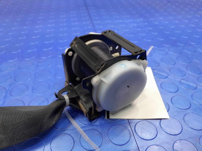2008 Honda Fit Rear Seat Belt