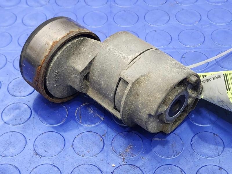 2014 Hyundai Santa Fe Engine Belt Tensioner