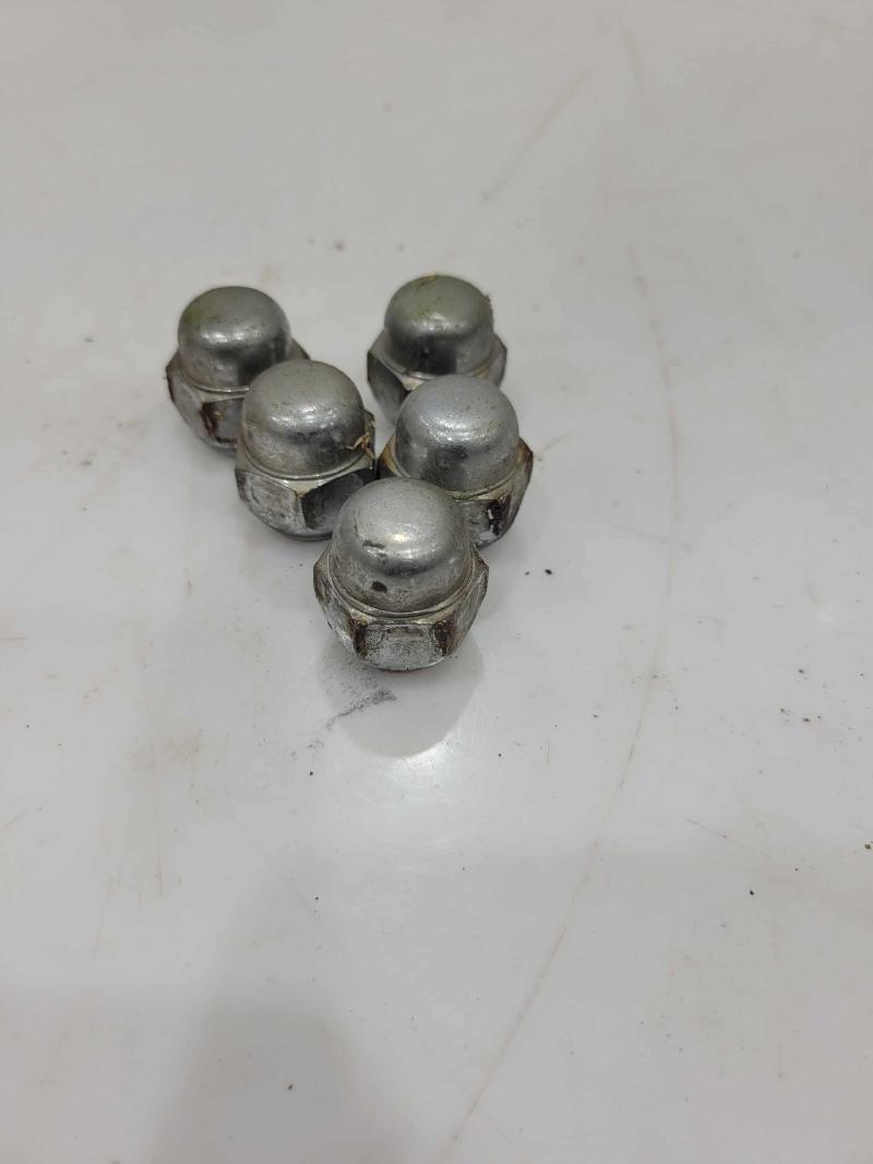 1985 - 1996 Nissan 300ZX Wheel Lug Nuts (5) OEM 40224-V5500