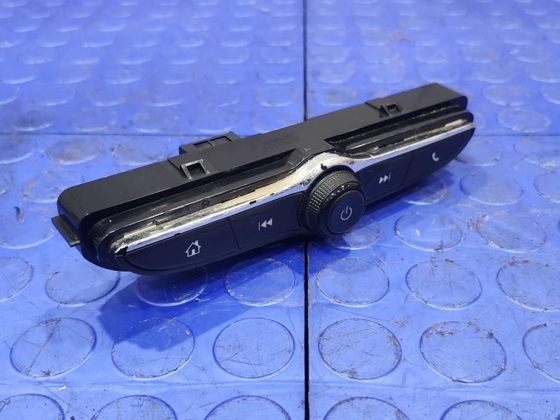 2018 Chevrolet Equinox Audio & Visual Equip.(Radio)