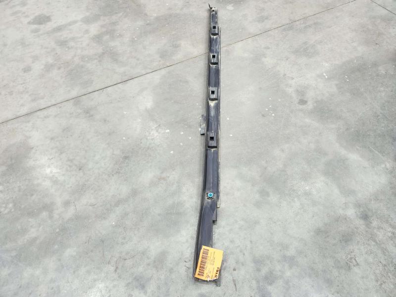 2020 Subaru Forester Rocker Moulding