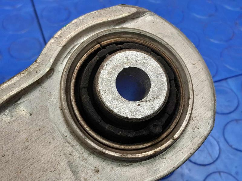 2018 Audi A4 Lower Control Arm Rr