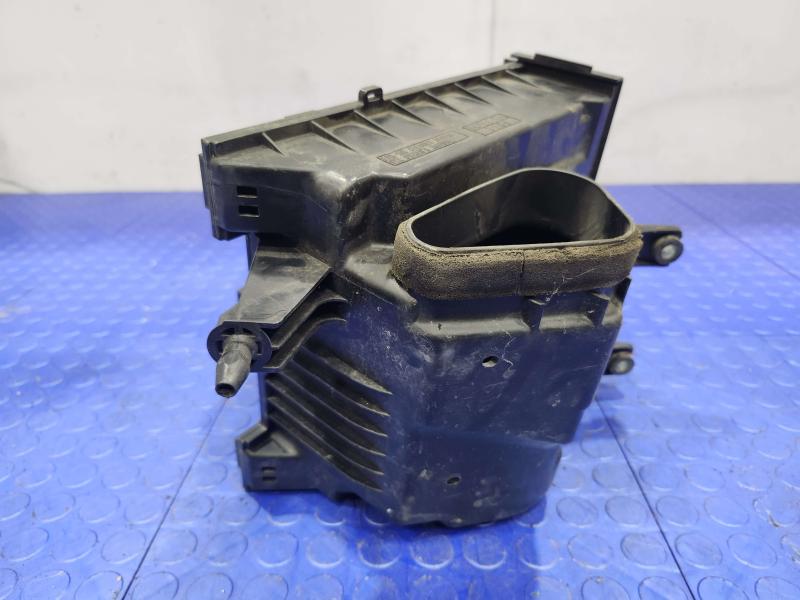 2010 Lexus RX350 RX450H Air Cleaner
