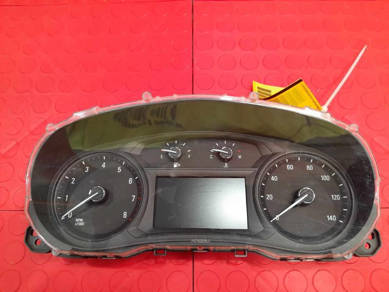 2019-2022 Buick Encore Instrument Cluster Speedometer 68K OEM 42673247