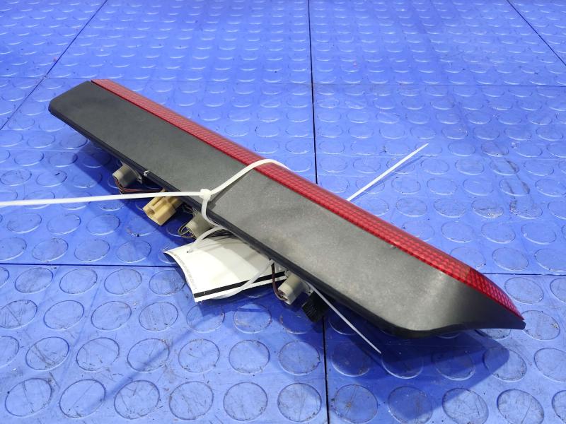 2007 Toyota Tundra 3Rd Brake Light Avoidance Lamp