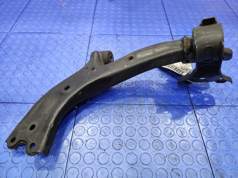 2008 Honda CR-V Lower Control Arm Front