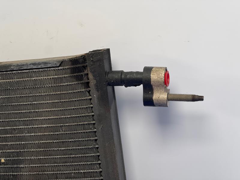 2003 Chevrolet Silverado 2500 Condenser