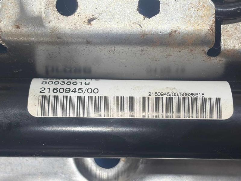 2012 Jeep Compass Seat Track
