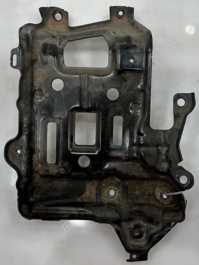 2013 - 2018 Ford C-MAx Hybrid Inster Mounting Bracket OEM DM587K011AD