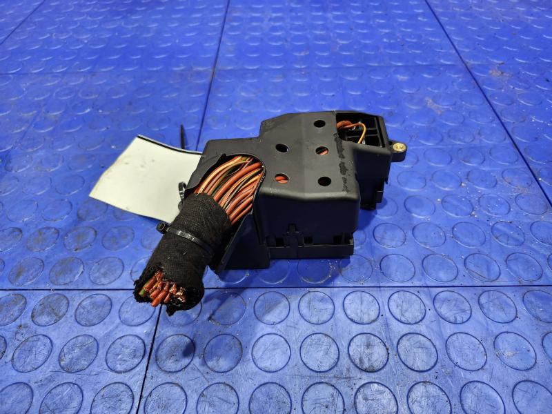 2015 Porsche Panamera Cabin Fuse Box