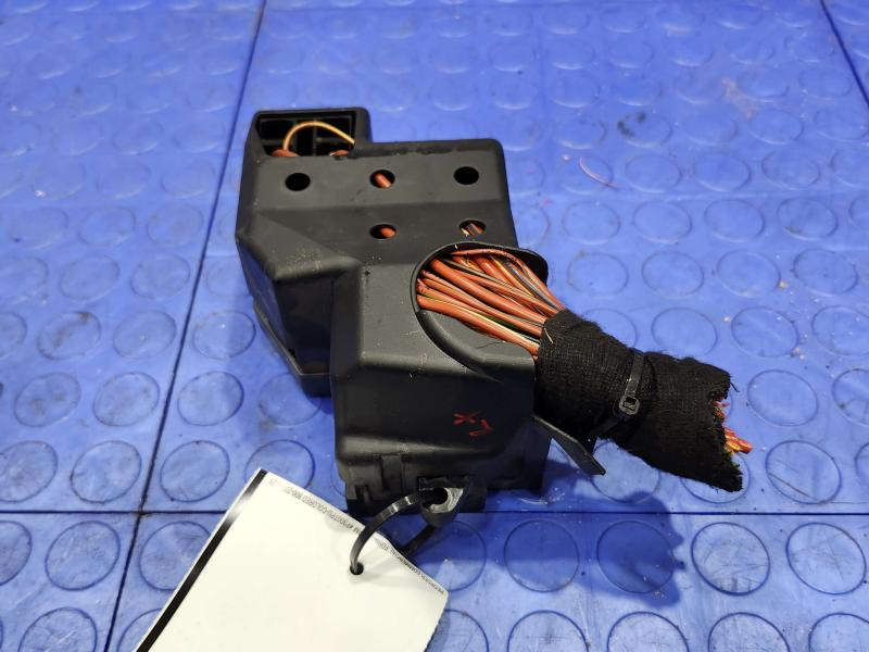 2015 Porsche Panamera Cabin Fuse Box