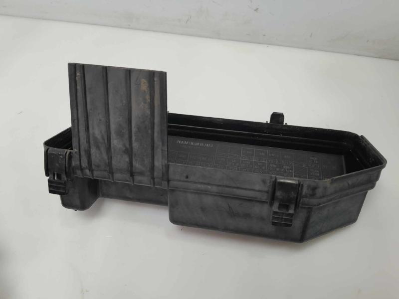 2009 - 2014 Acura TSX Fusebox Engine Compartment 2.4L Auto Trans Sedan OEM 32120TL2A12