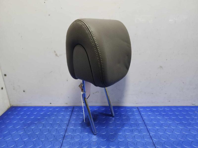 2013 Hyundai Santa Fe Headrest
