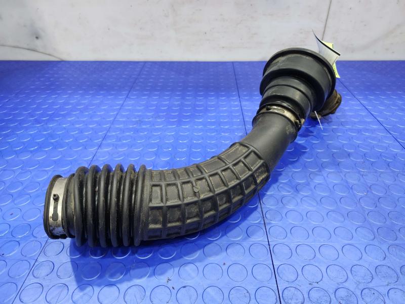 2019 Chevrolet Express 2500 Air Intake Tube/Resonator