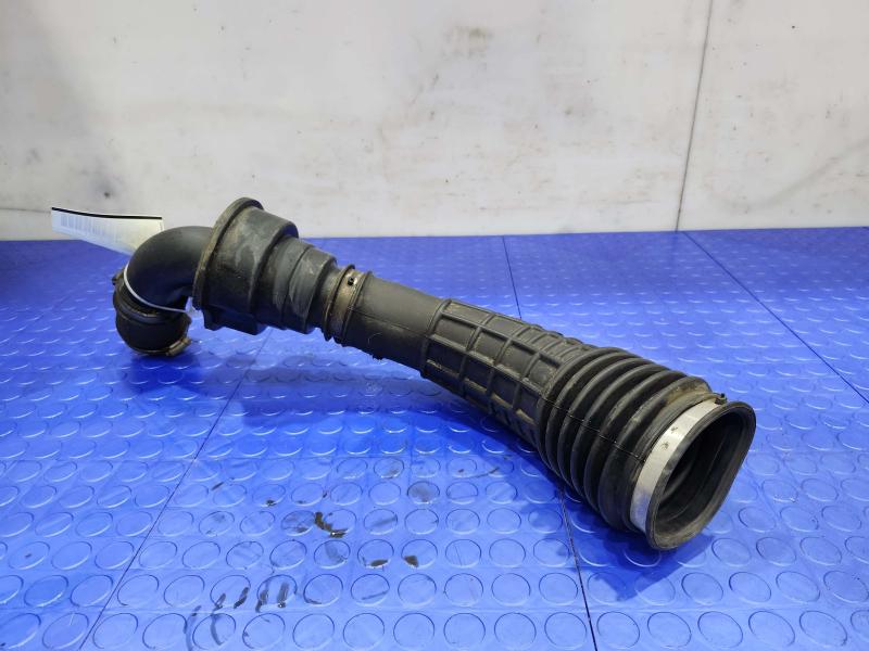 2019 Chevrolet Express 2500 Air Intake Tube/Resonator