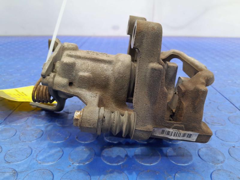 2013 Volkswagen Beetle Caliper