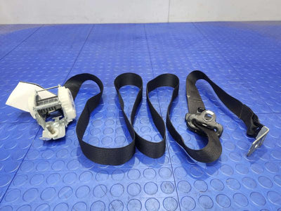 2012 Jeep Liberty Rear Seat Belt