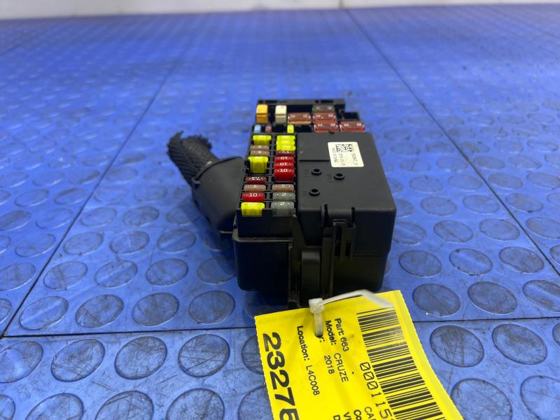 2018 Chevrolet Cruze Cabin Fuse Box