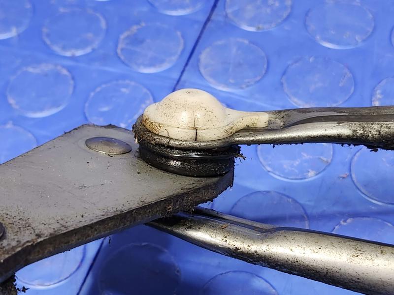 2011 Mazda CX-9 Wiper Trans. Linkage