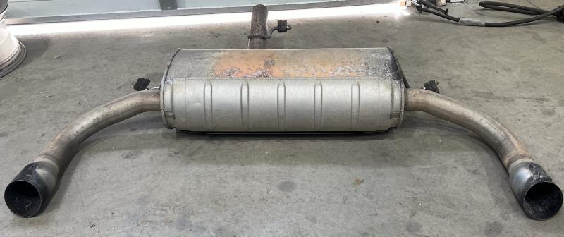 2010 GMC Terrain Muffler