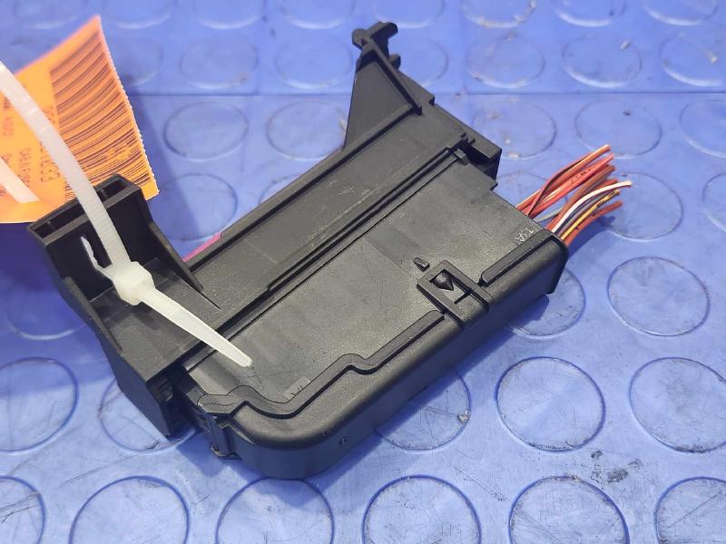 2017 Audi Q7 Cabin Fuse Box