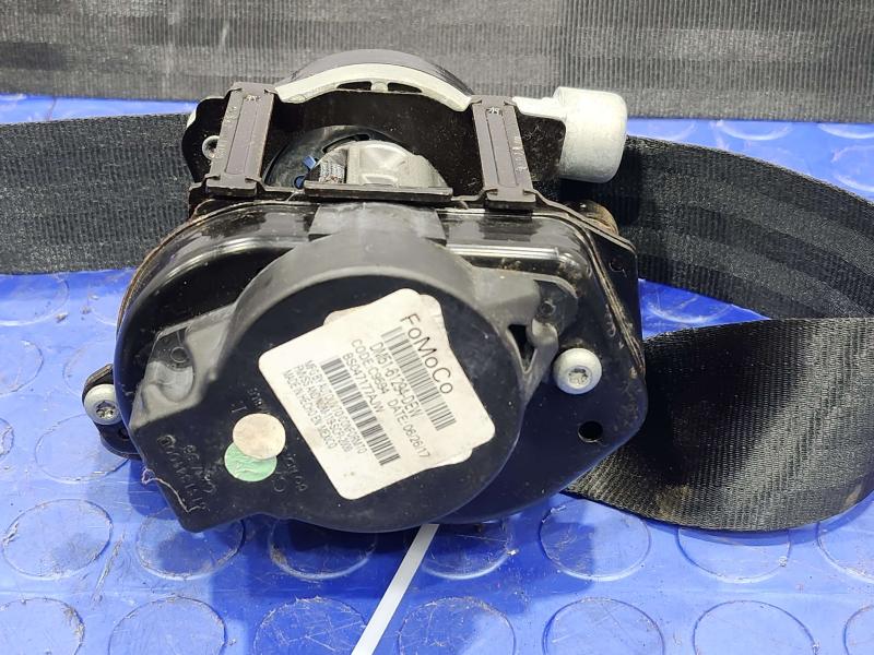 2017 Ford Focus Front Seat Belt