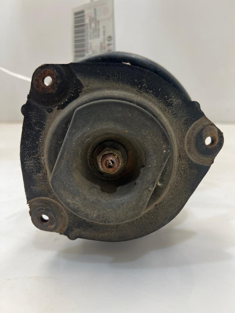 2011 Nissan Juke Strut Assembly