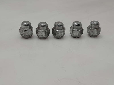 2018 Hyundai Elantra Lug Nuts