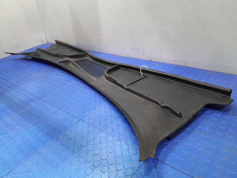 2018 Audi A4 Cowl