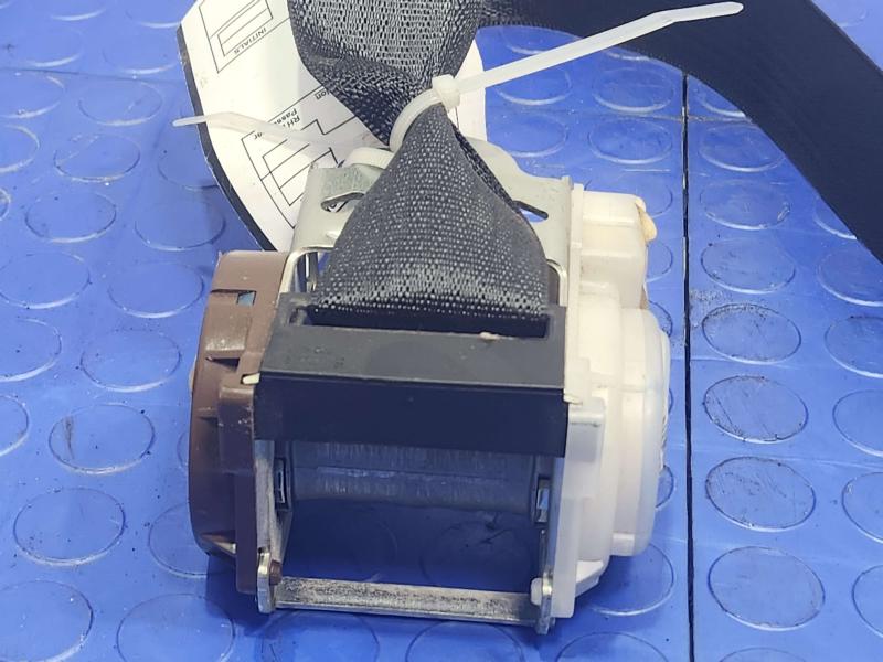 2014 Dodge Durango Rear Seat Belt