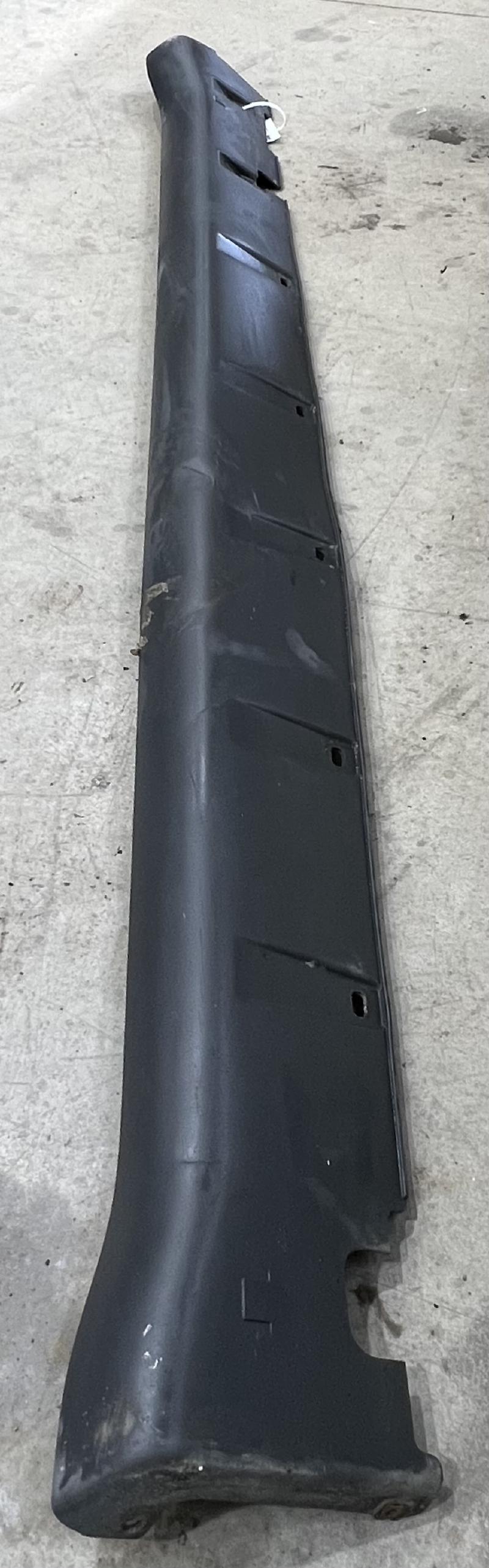 1997 - 2001 Honda CR-V Rocker Molding Side Skirt LH Driver Side OEM 71850S10A00ZA