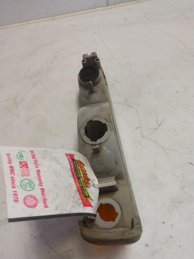 2002 GMC Sierra 2500 Fog/Mark/Park/Turn Light/Lamp