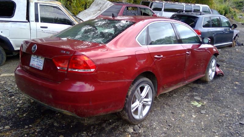 2015 Volkswagen Passat Back Glass/Window