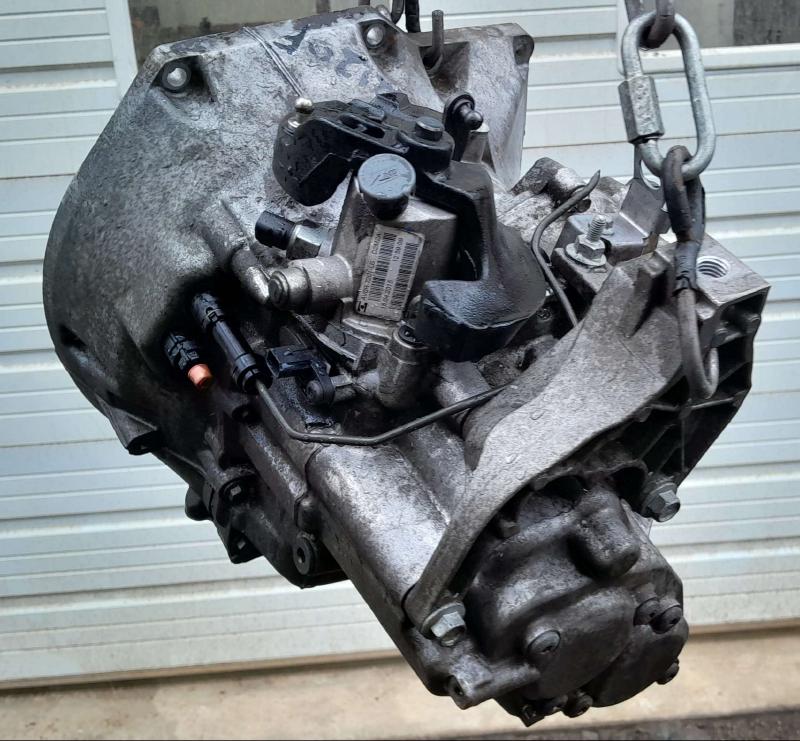 2015 Ford Focus Transmission Assy.