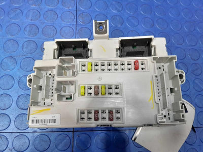 2015 Chrysler 200 Body Controller Module Junction Block OEM 68145625AI
