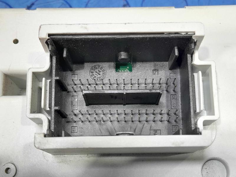 2015 Chrysler 200 Body Controller Module Junction Block OEM 68145625AI