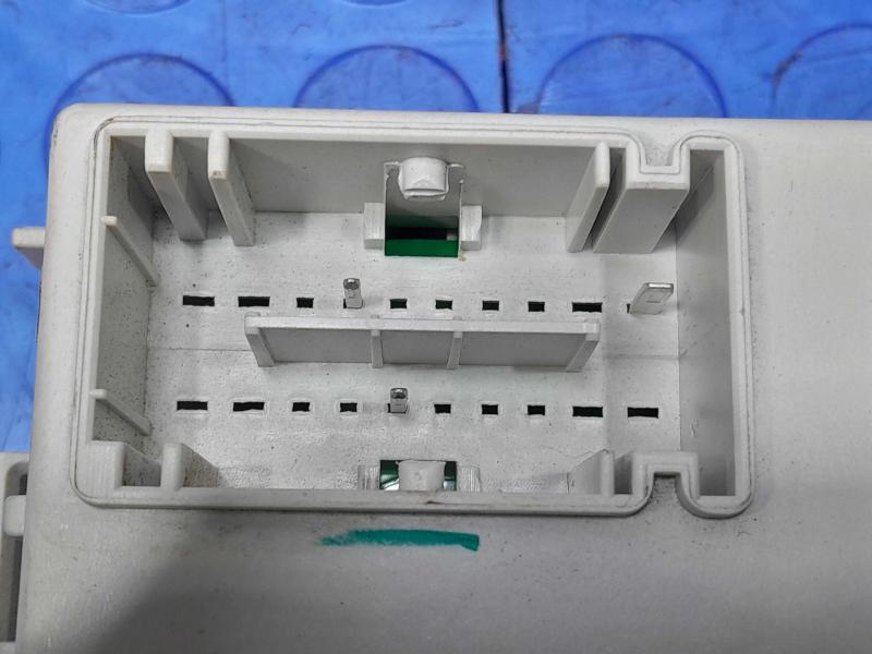 2015 Chrysler 200 Body Controller Module Junction Block OEM 68145625AI