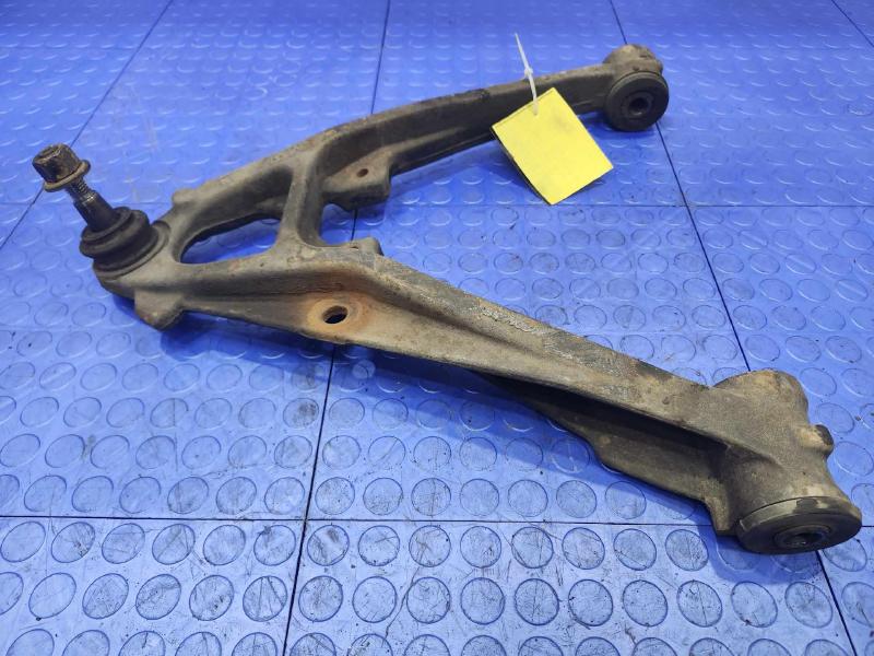 2007 Cadillac Escalade ESV Lower Control Arm Front